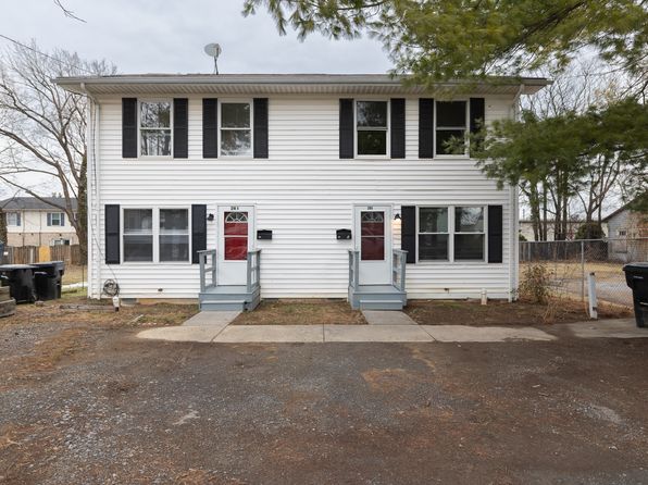 26 Jackson Ave APT A