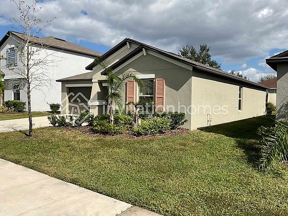 3rd image of 1544 Blue Rose Dr