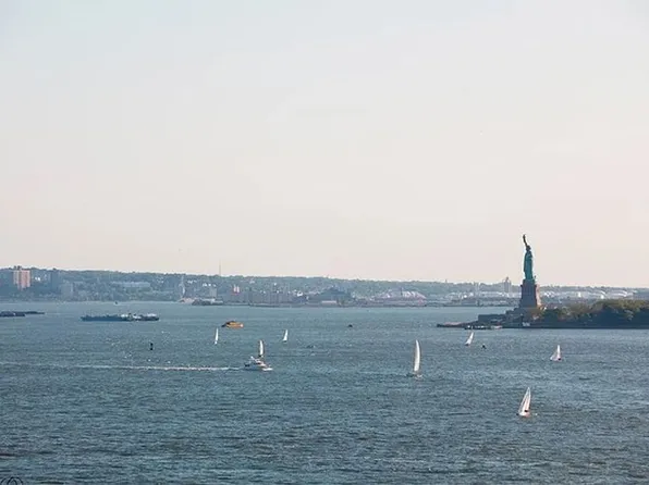 333 Rector Pl #Ph4s, New York, NY 10280