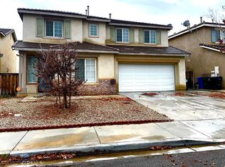 12391 Freeport Dr, Victorville, CA 92392