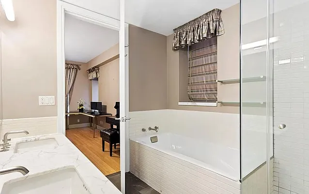 Rented by Corcoran | media 24