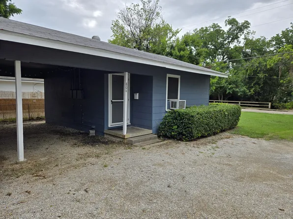 804 W Mulberry St #804, Denton, TX 76201