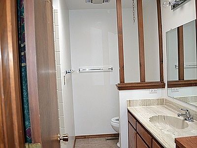 5th image of 11905 Saint Marys Dr NE