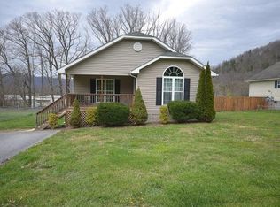 238 Harris St, Erwin, TN 37650