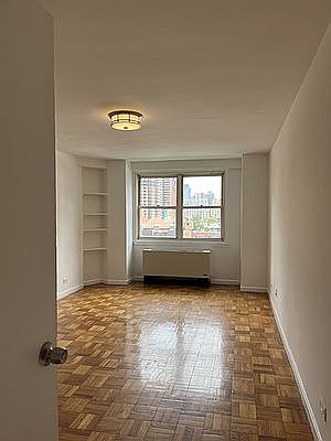 3rd image of 420 E 80th St APT 12F