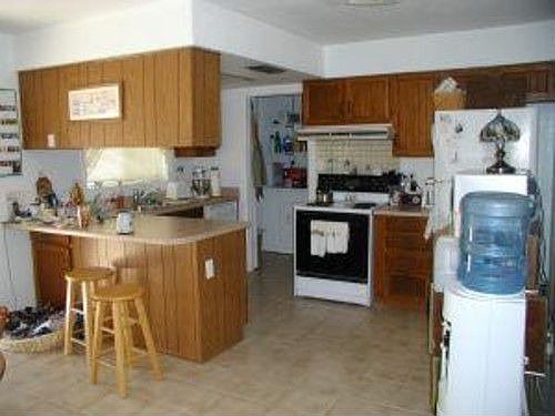 2nd image of 3303 E Pueblo Ave