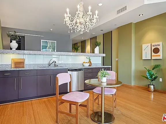 1100 Wilshire Blvd — Photo 11