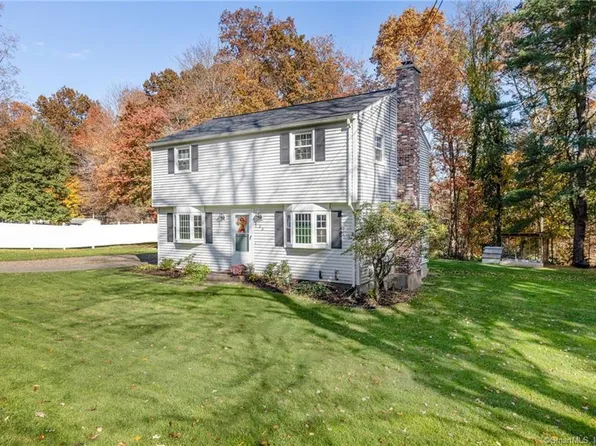23 Overhill Road, Ellington, CT 06029