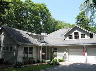 5186 Greystone Ct, Harbor Springs, MI 49740
