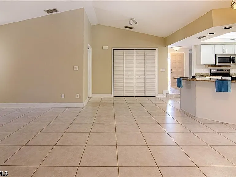 6113 Deer Run — Photo 15