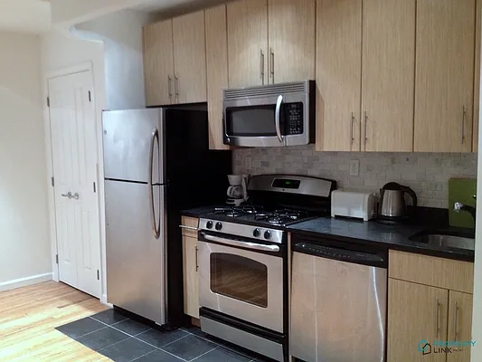 Rented by Property Link Mgmt, LLC | media 17