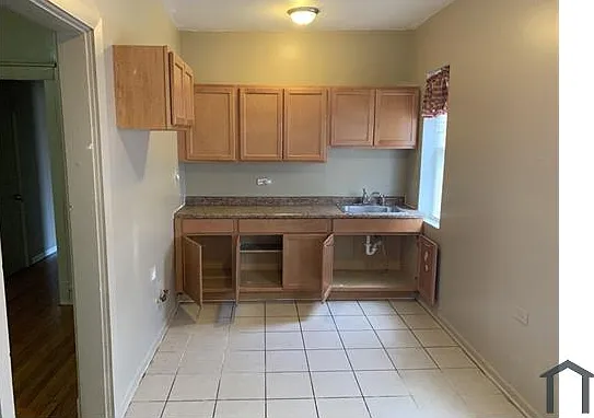 11237 S King Dr #3 — Photo 16