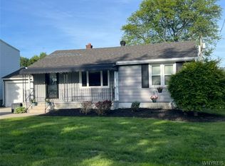 45 Emerald Dr, Buffalo, NY 14224