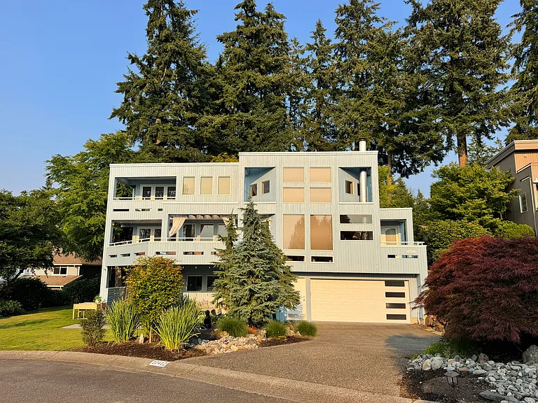 10412 113th Pl NE — Photo 1
