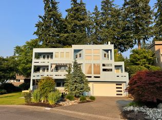 10412 113th Pl Ne, Kirkland, WA 98033