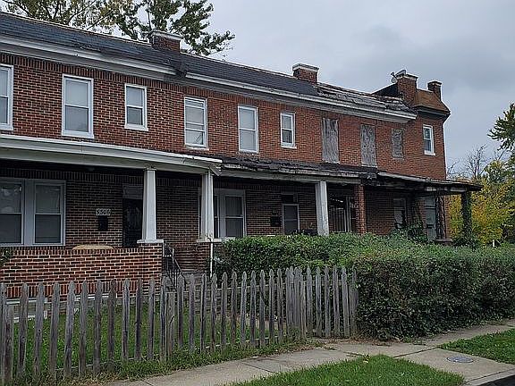 3rd image of 3302 Saint Ambrose Ave