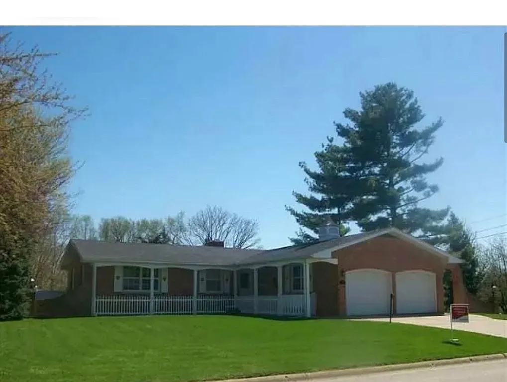 1208 S Lee Ave photo 1