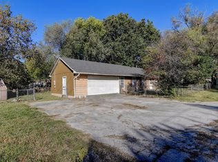 901 S Laurel Ave, Springfield, MO 65802