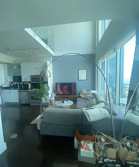 60 SW 13th St #4611 — Photo 3