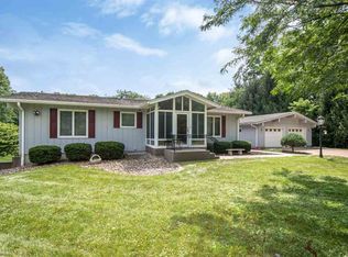 3610 Friendship Farm Rd, East Moline, IL 61244