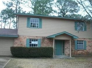 3236 Nottingham Rd, Ocean Springs, MS 39564