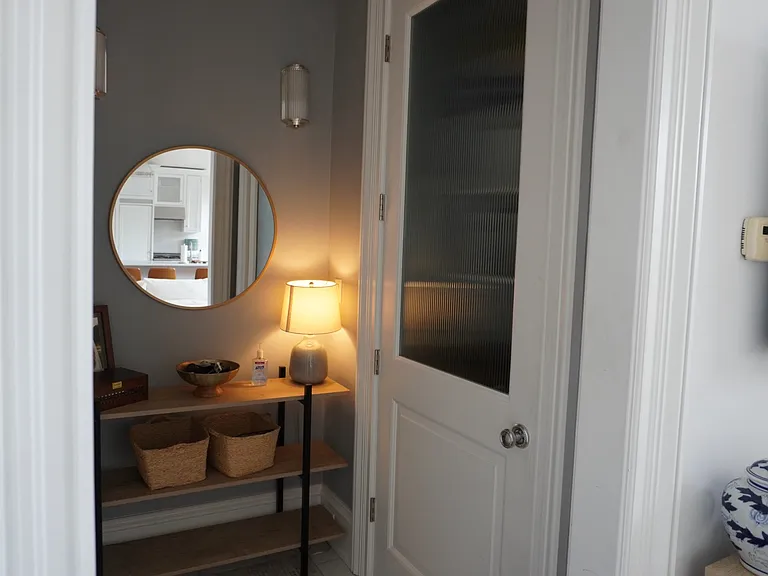 334 W Menomonee St #302 — Photo 5