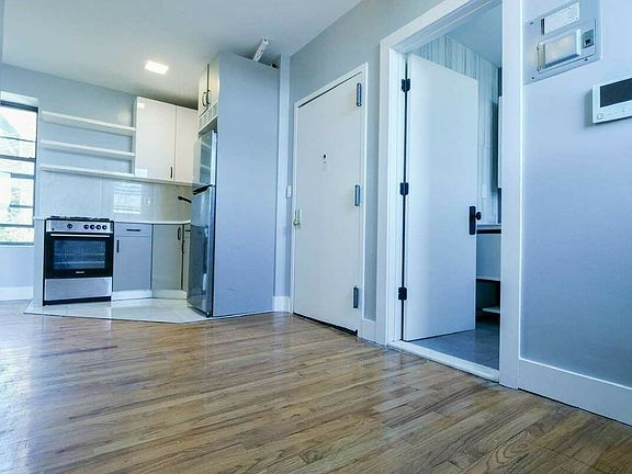 2nd image of 60 E 130th St APT 3