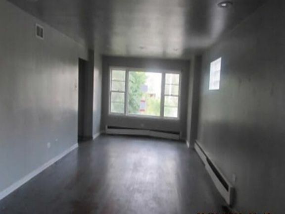 5th image of 1833 W 88th St