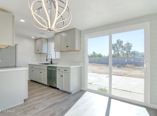 7826 E Locust St, Tucson, AZ 85730