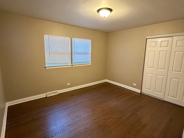 2316 W Arthur Ave #2 — Photo 54