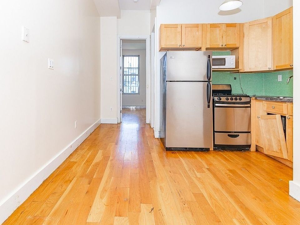 1st image of 242 Troutman St #4M