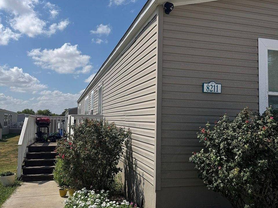 1st image of 8211 Carino Rd Trailer 20