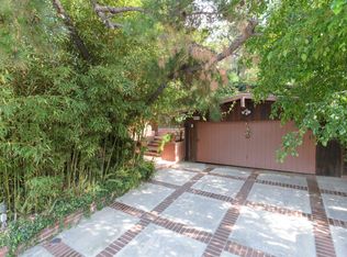 1600 Lindamere Pl, Los Angeles, CA 90077