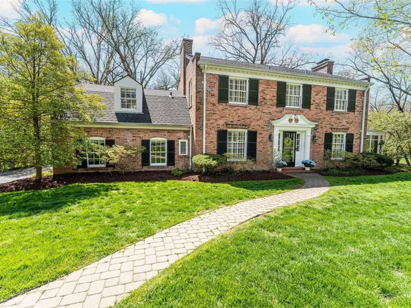 10 Black Creek Ln, Saint Louis, MO 63124