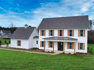 4 Hunters Hill Ln, Auburn, AL 36830