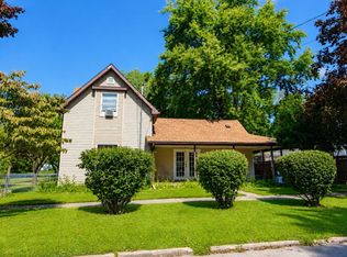 207 W Lake St, Knox, IN 46534