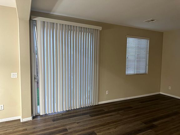 4th image of 6136 Sugartree Ave