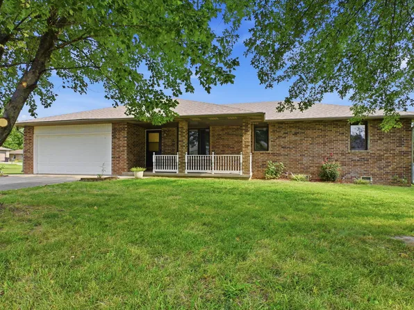 2405 W College Drive, Bolivar, MO 65613