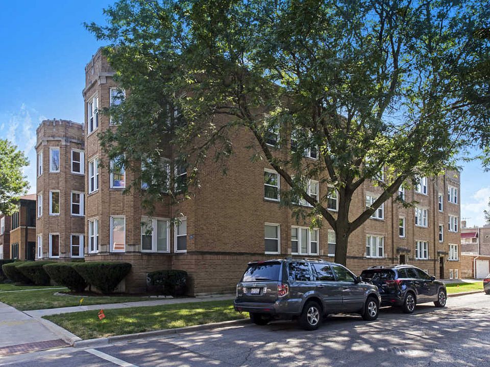 1st image of 2609 W Argyle St APT 1W