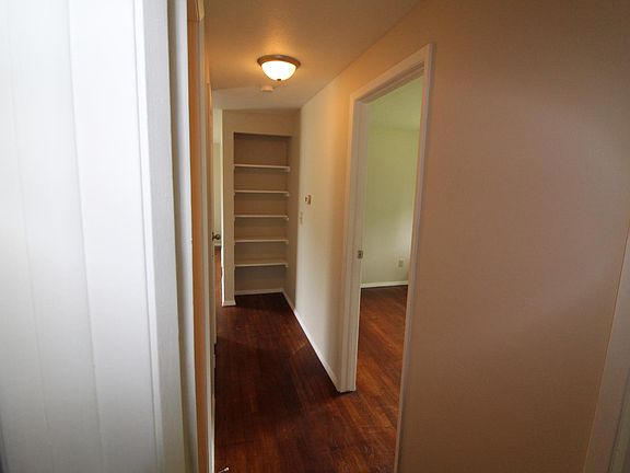 4th image of 6183 Ambleside Dr
