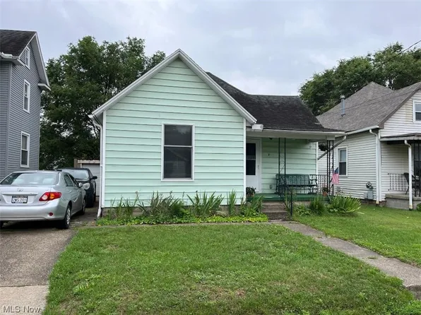 1026 Lakeview Dr, Parkersburg, WV 26104