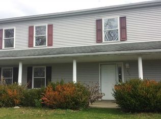 400 Sinpatch Rd, Wassaic, NY 12592