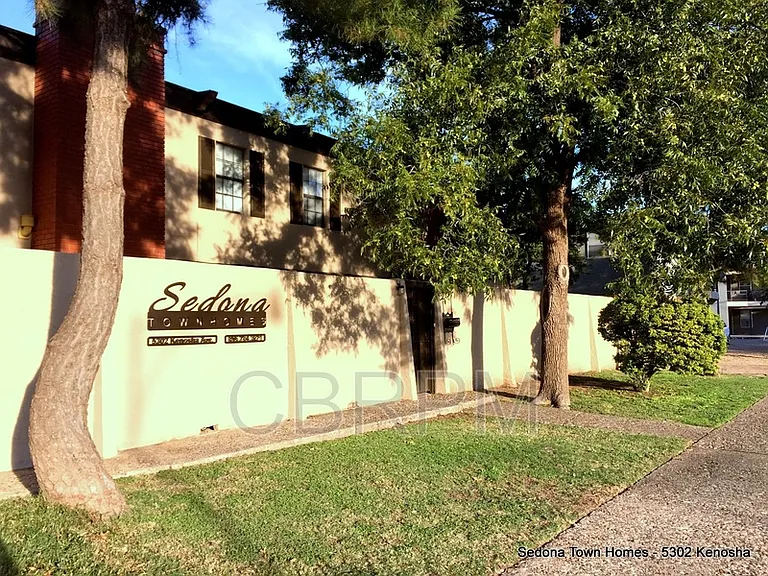 5308 Kenosha Ave — Photo 1
