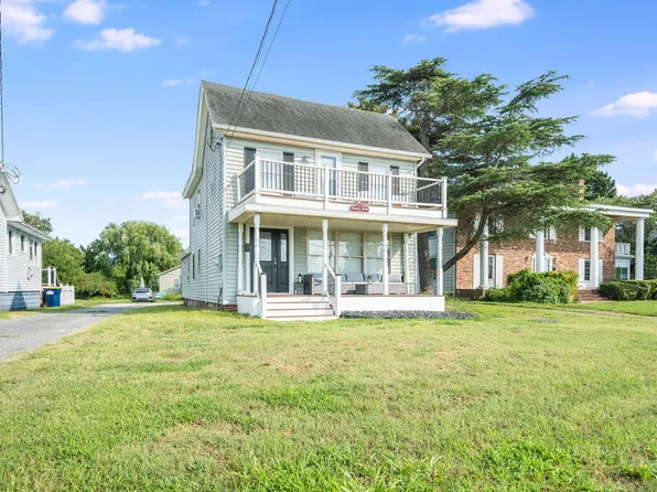 4310 Main St, Chincoteague, VA 23336