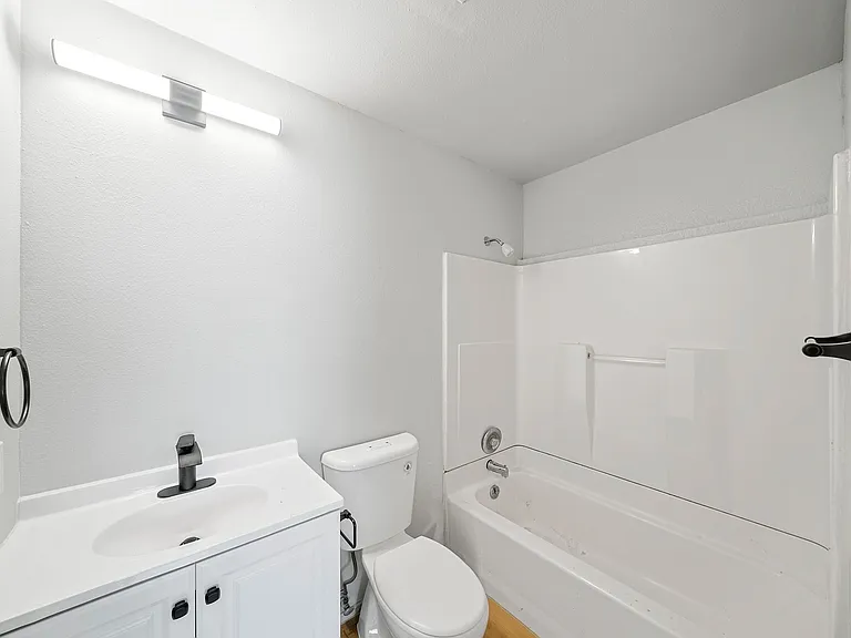 5250 Gawain Dr #5250 — Photo 1