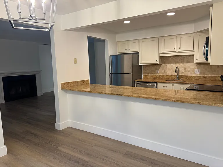 3504 Tuckers Ln — Photo 3