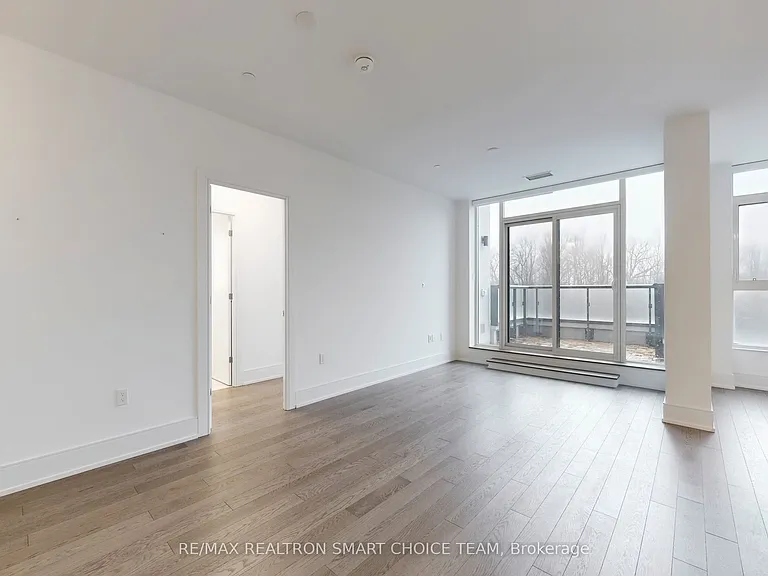 10 Inn On The Park Dr #212 — Photo 14