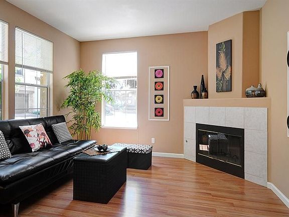 4th image of 2891 Rubino Cir