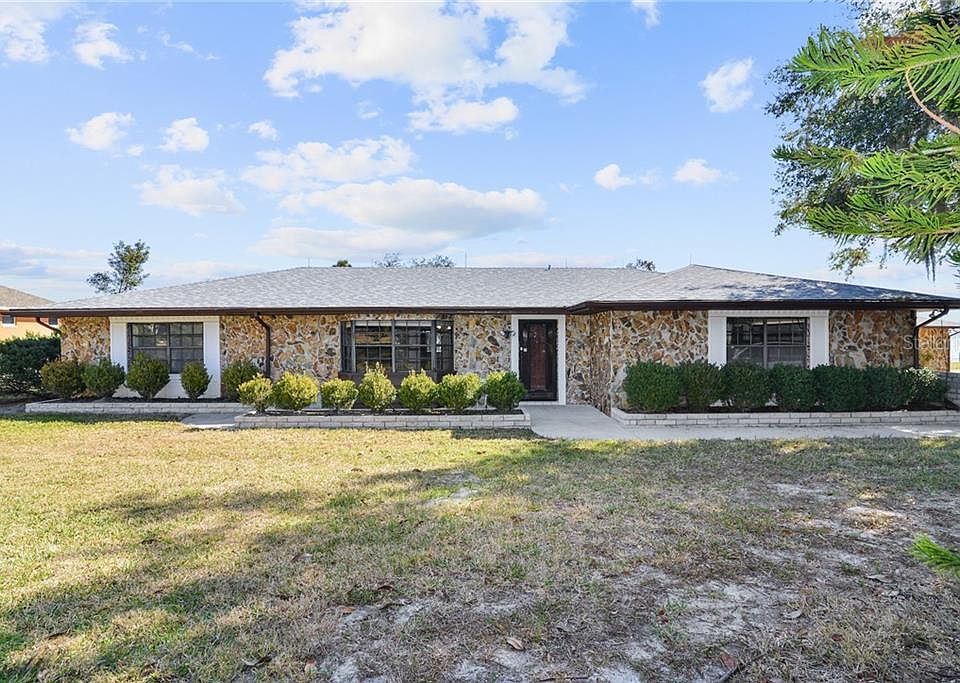 1st image of 2501 Lake Front Dr