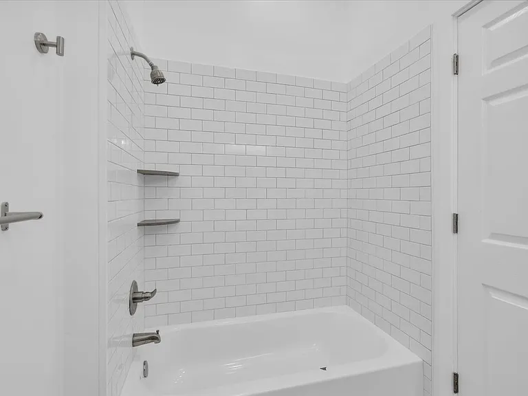 1406 Fairmount Ave #3 — Photo 11